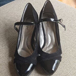 Black Women's Shoes